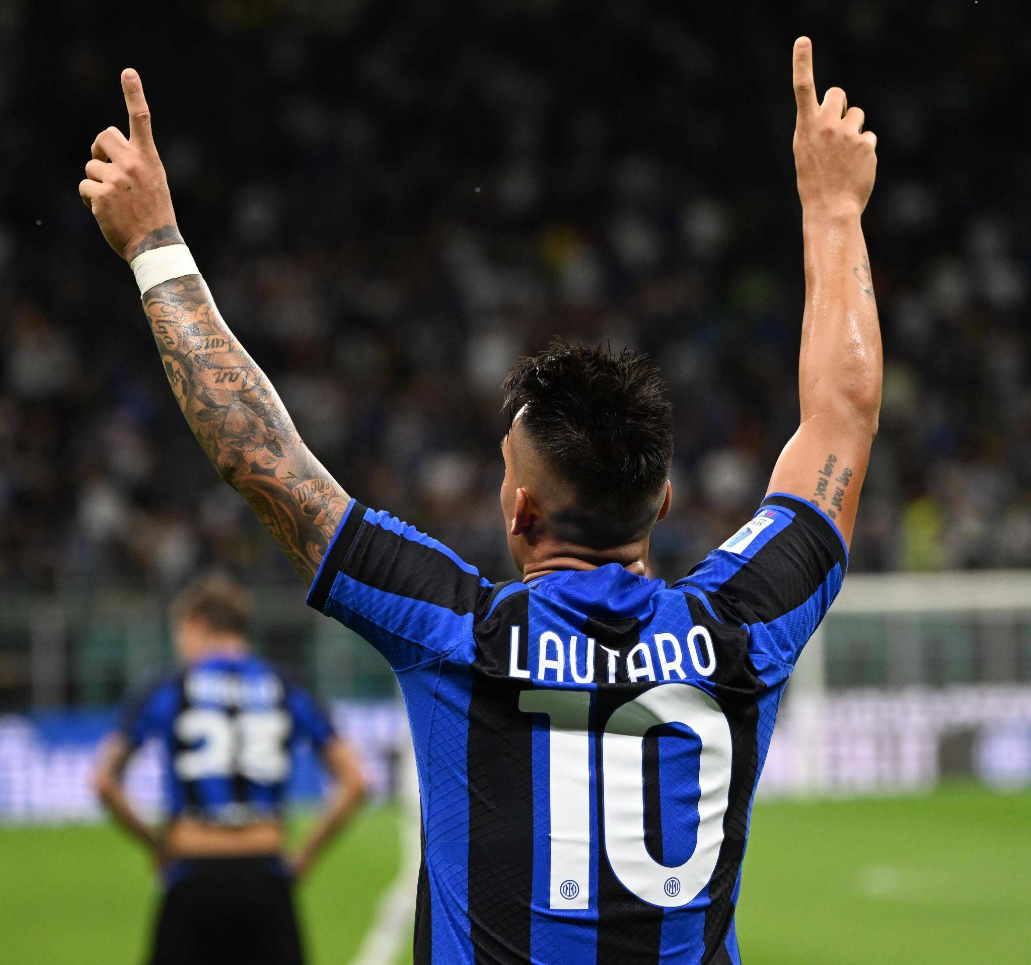 连续命中三 连续命中三