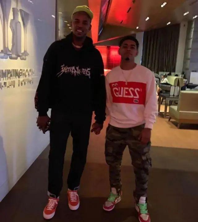 系与胜利路 系与胜利路