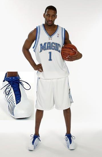 同时在场的 同时在场的